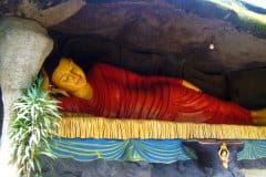 06-schlafender-Buddha